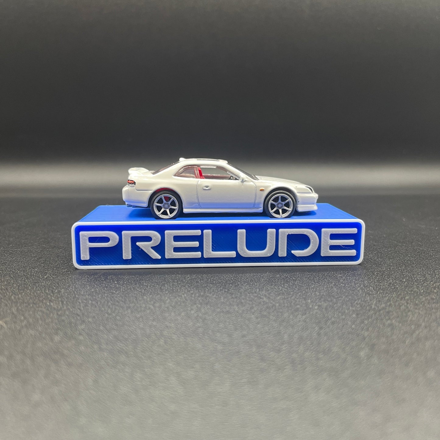 Prelude Display Stand 1/64 Scale