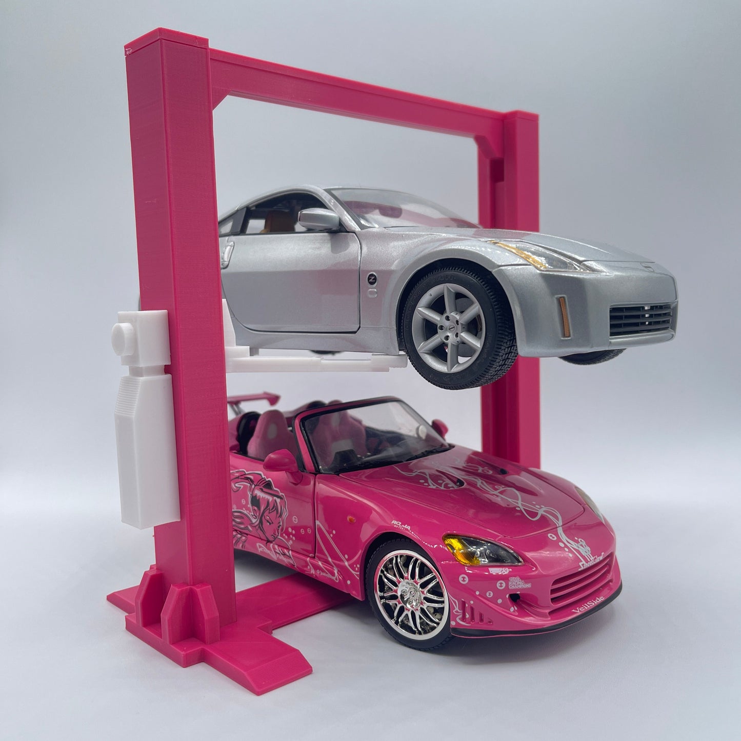 1/18 Scale Adjustable Two Post Car Lift