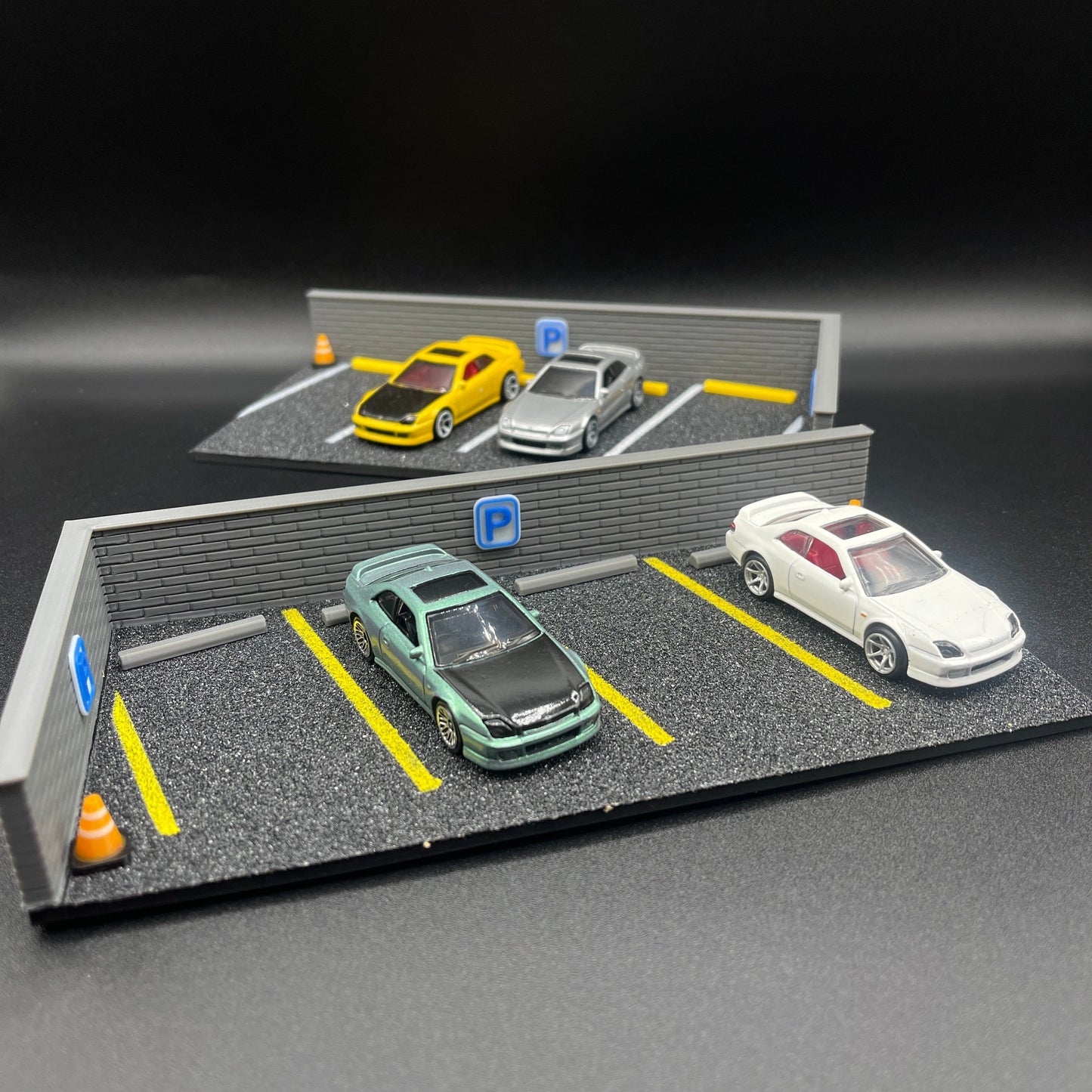 Parking Lot Diorama 1/64 Scale V2