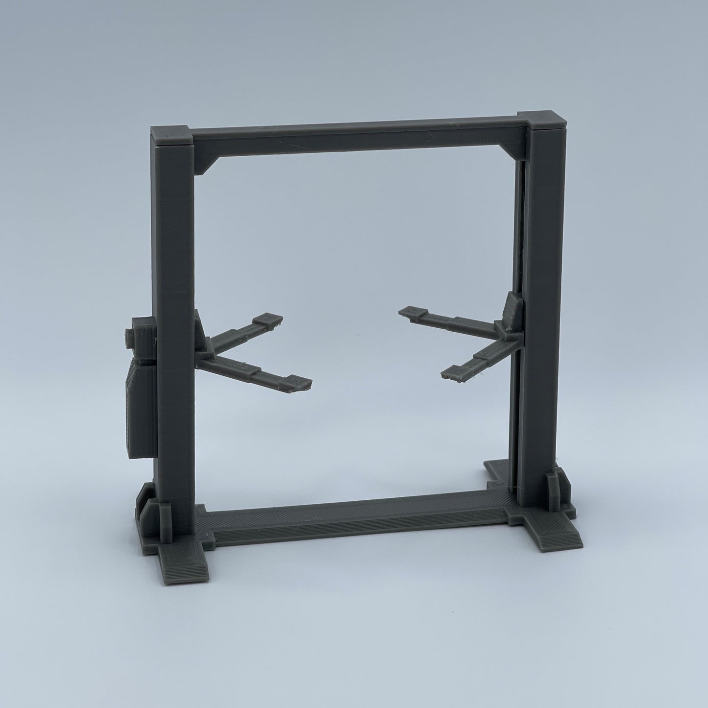 1/32 Scale Adjustable Two Post Car Lift